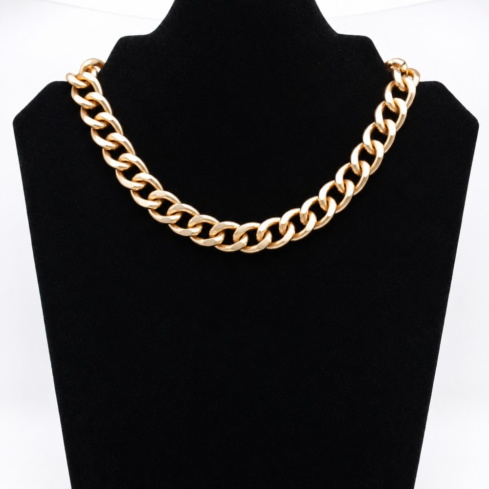 Vintage Gold Tone Chunky Curb Chain Choker Necklace Statement Retro 16 Inch